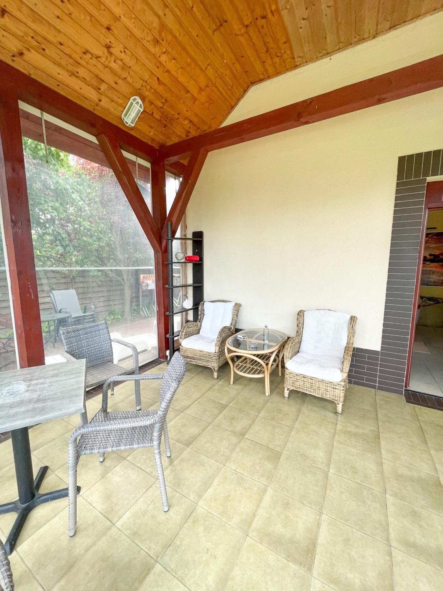Riviera -Adults Only Villa Rewal Exterior photo